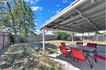 326 38th Pl, Springfield, OR 97478 - Photo 34