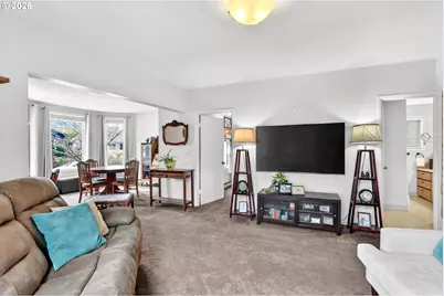 2820 NE Oregon St, Portland, OR 97232 - Photo 6