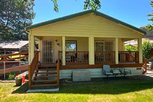 82276 Hat Rock Rd, Hermiston, OR 97838 - Photo 1