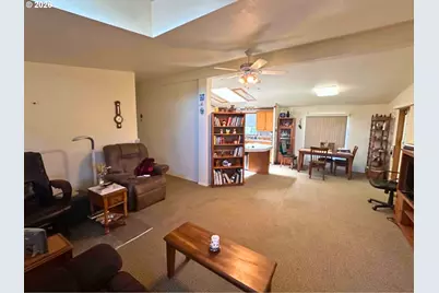 82276 Hat Rock Rd, Hermiston, OR 97838 - Photo 10