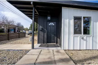 1166 Winsor Ave, North Bend, OR 97459 - Photo 2