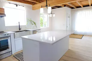 1166 Winsor Ave, North Bend, OR 97459 - Photo 6