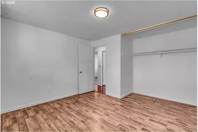 180 Woodcrest Ct, Woodburn, OR 97071 - Photo 18