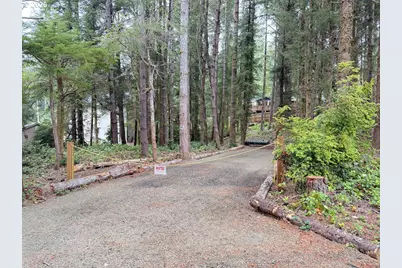 Russell Dr, Florence, OR 97439 - Photo 2