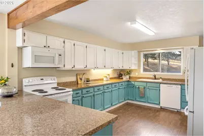 73000 Gordon Ridge Rd, Wasco, OR 97065 - Photo 12