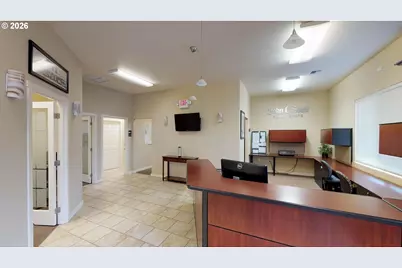 3206 W 6th St, The Dalles, OR 97058 - Photo 8