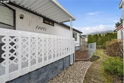 658 S 57th St #81, Springfield, OR 97478 - Photo 30