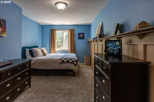 4364 Fox Hollow Rd, Eugene, OR 97405 - Photo 32