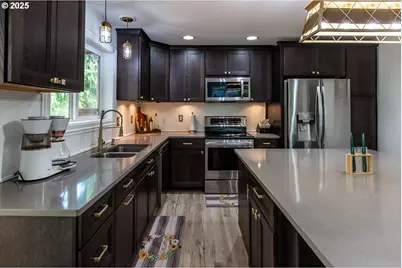 4364 Fox Hollow Rd, Eugene, OR 97405 - Photo 20