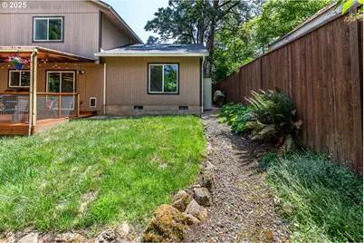 4364 Fox Hollow Rd, Eugene, OR 97405 - Photo 40