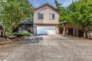 4364 Fox Hollow Rd, Eugene, OR 97405 - Photo 2