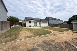 1396 NE Gladys Dr, Hermiston, OR 97838 - Photo 10