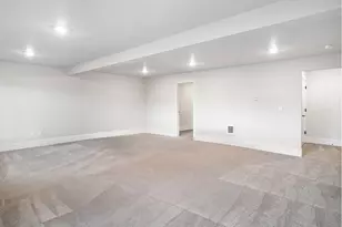 18056 SW Monashee Ln, Beaverton, OR 97007 - Photo 16