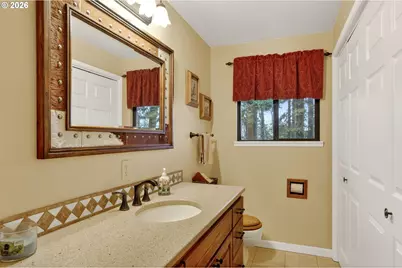 39310 NE 6th Ave, Woodland, WA 98674 - Photo 16