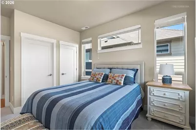 4463 SE 62nd Ave, Hillsboro, OR 97123 - Photo 6