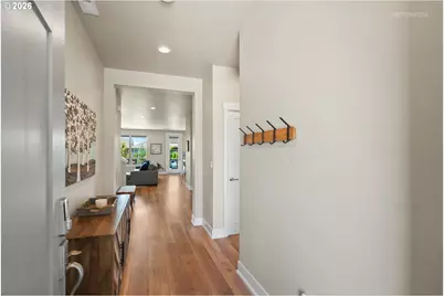 4463 SE 62nd Ave, Hillsboro, OR 97123 - Photo 4