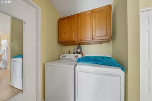105 10th St, Garibaldi, OR 97118 - Photo 16