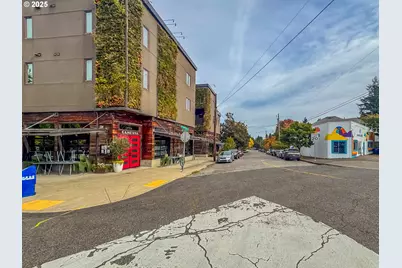 6812 NE 6th Ave, Portland, OR 97211 - Photo 22