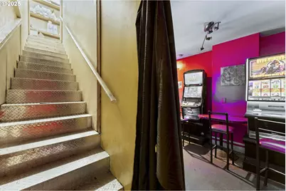 325 SE 2nd St, Bandon, OR 97411 - Photo 18