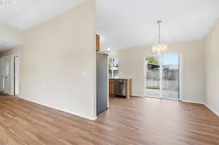 13714 SE Linden Ln, Milwaukie, OR 97222 - Photo 6