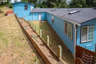 94835 Brunswick Ln, North Bend, OR 97459 - Photo 6