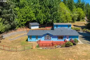 94835 Brunswick Ln, North Bend, OR 97459 - Photo 2