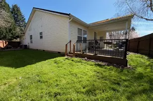 10910 NW 7th Ave, Vancouver, WA 98685 - Photo 6