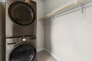 15204 SW Flatcreek Ln, Tigard, OR 97224 - Photo 24