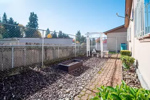 1808 NE 61st Cir, Vancouver, WA 98665 - Photo 22