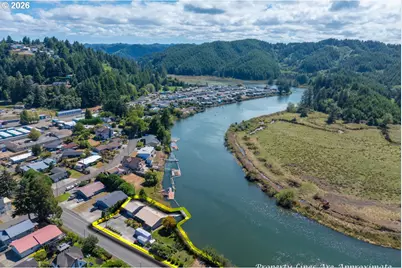1144 Winchester Ave, Winchester Bay, OR 97467 - Photo 2