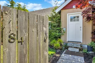 84 SE 10th Pl, Warrenton, OR 97146 - Photo 6
