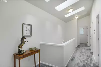 426 SE Heathcliff Ln, Hillsboro, OR 97123 - Photo 16