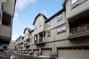 669 SW Trillium Creek Ter, Portland, OR 97225 - Photo 32