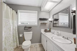 611 Fairchild St, Canyonville, OR 97417 - Photo 16