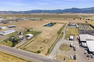 N Coburg Rd, Harrisburg, OR 97446 - Photo 1