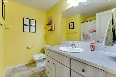 4685 Glacier Meadows Loop, Springfield, OR 97478 - Photo 14