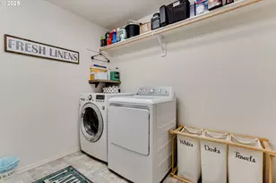 4685 Glacier Meadows Loop, Springfield, OR 97478 - Photo 18