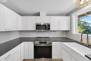 407 Park St, Gaston, OR 97119 - Photo 12
