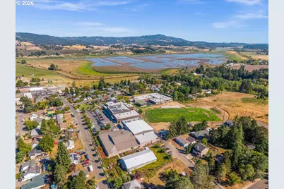 407 Park St, Gaston, OR 97119 - Photo 34