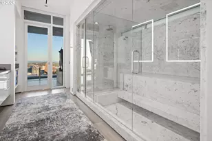 1305 SW Myrtle Ct, Portland, OR 97201 - Photo 34