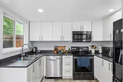 1500 Norkenzie Rd, Eugene, OR 97401 - Photo 4