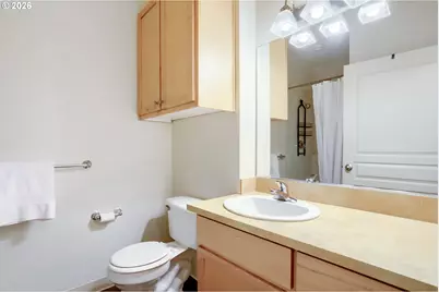 1134 SW Jefferson St #204, Portland, OR 97201 - Photo 10