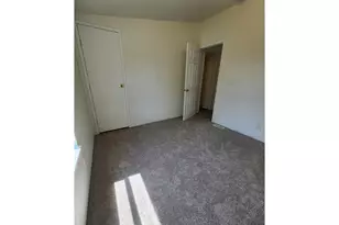 31919 N Lake Creek Dr, Tangent, OR 97389 - Photo 16