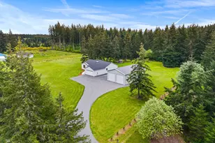 126 Otter Fox Ln, Winlock, WA 98596 - Photo 2