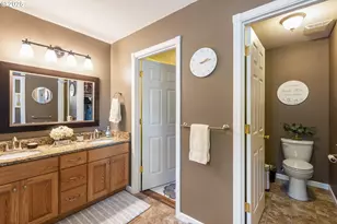 530 Tanglewood St, Sutherlin, OR 97479 - Photo 26