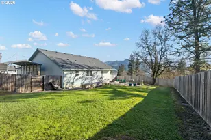 530 Tanglewood St, Sutherlin, OR 97479 - Photo 42