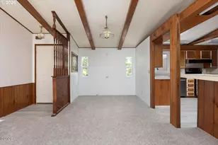 530 Seagrove Loop, Lincoln City, OR 97367 - Photo 14