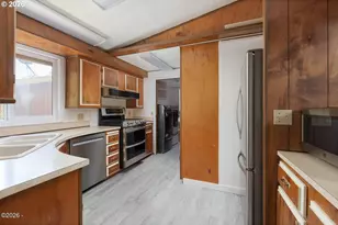 530 Seagrove Loop, Lincoln City, OR 97367 - Photo 10