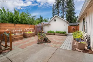 88099 Lindsay Ln, Veneta, OR 97487 - Photo 28