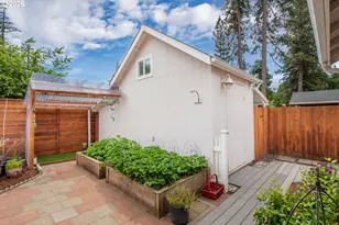 88099 Lindsay Ln, Veneta, OR 97487 - Photo 36